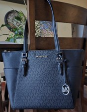 Bolsa tote Michael Kors Charlotte preta logotipo prata zíper superior bolsa jet set etiqueta comprar usado  Enviando para Brazil
