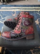 Brand new ladies for sale  BURTON-ON-TRENT