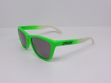 Oakley frogskins green usato  Roma