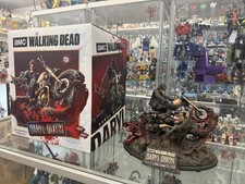 Boneco estátua de resina McFARLANE The Walking Dead Daryl Dixon com certificado de autenticidade assinado #326/1k comprar usado  Enviando para Brazil