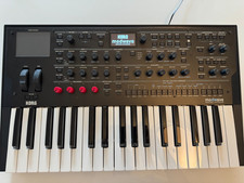 Sintetizador Ondável Korg Modwave - Estado perfeito na caixa original/papéis/adaptador comprar usado  Enviando para Brazil