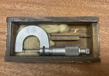 Micromètre d'occasion  Suresnes