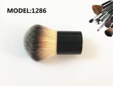 Pennello kabuki professionale usato  San Giorgio a Cremano