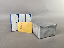 Vendido em PARES - BUD CU-234 Caixa Eletrônica de Projeto Econobox de Alumínio comprar usado Vendido em PARES - BUD CU-234 Caixa Eletrônica de Projeto Econobox de Alumínio comprar usado  Enviando para Brazil