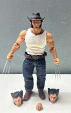 Boneco de ação Mezco One 12: Collective Logan Wolverine VEJA fotos comprar usado  Enviando para Brazil
