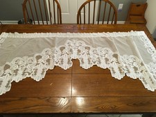 Pretty white lace for sale  Bealeton