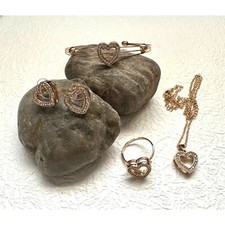 Rose gold heart for sale  Saint Petersburg