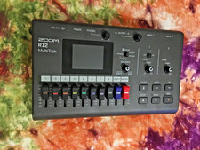 Zoom r12 track for sale  EASTBOURNE