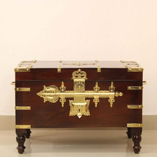 Usado, Baú antigo caixa de armazenamento baú de madeira vintage RESTAURADO móveis console mesa comprar usado Usado, Baú antigo caixa de armazenamento baú de madeira vintage RESTAURADO móveis console mesa comprar usado  Enviando para Brazil