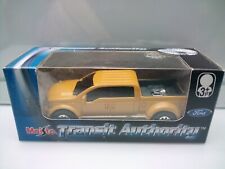 Pickup Cabine Dupla Maisto / Ford Mighty F350 - Amarelo Dk - Modelo x1 comprar usado  Enviando para Brazil