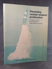 Preventing nuclear weapon gebraucht kaufen  Lübeck