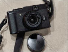 Câmera Digital FUJIFILM X10 12MP com Zoom Óptico de 12 Megapixels Preta 95% Nova comprar usado  Enviando para Brazil