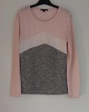 Pull léger rose d'occasion Pull léger rose d'occasion  Lattes