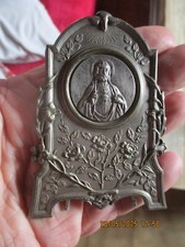 Antique religious medal d'occasion  Expédié en Belgium