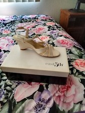 Womens shoes for sale  Tujunga