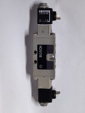Válvula solenóide dupla Bosch 0 820 022 521 com 1 824 210 289 24V-2.5W comprar usado  Enviando para Brazil