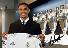 Trent alexander arnold for sale  BRAINTREE