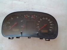 Compteur volkswagen golf d'occasion  La Ville-aux-Clercs