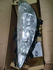 Faro anteriore sinistro usato  Maddaloni