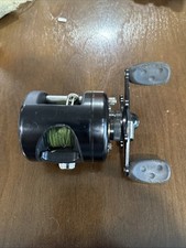 Molinete de lançamento de isca ABU GARCIA AMBASSADEUR BLACK MAX 1600 comprar usado  Enviando para Brazil