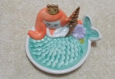 Cute little ceramic for sale  Council Bluffs