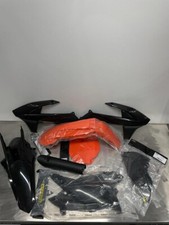 Acerbis plastik kit gebraucht kaufen  Naundorf, Mügeln