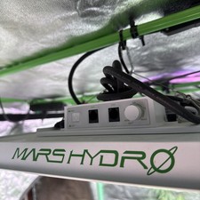 Mars Hydro TS 1000 LED Grow Lampa Pełne spektrum Światło roślinne Ściemnialne Indoor Grow na sprzedaż Mars Hydro TS 1000 LED Grow Lampa Pełne spektrum Światło roślinne Ściemnialne Indoor Grow na sprzedaż  Wysyłka do Poland