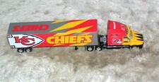 2001 Fleer Collectibles NFL Kansas City Chiefs trailer trator 9,5 polegadas DR comprar usado  Enviando para Brazil