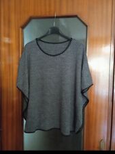 Poncho nero bianco usato  Barletta