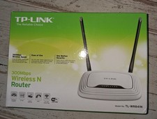 TP-LINK 300 Mbps WIRELESS N ROUTER MODEL No. TL-WR841N + ALIMENTATORE + GUIDE comprar usado  Enviando para Brazil