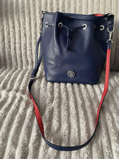 bag tommy hilfiger crossbody for sale bag tommy hilfiger crossbody for sale MAIDENHEAD