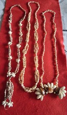 Lot colliers coquillages d'occasion  Le Chesne