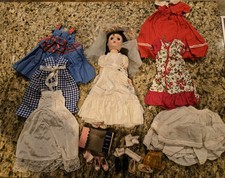Lote de ropa y muñeca de boda vintage/antigua. Walker Cissy  segunda mano  Embacar hacia Mexico