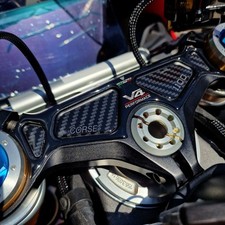 Adesivi moto piastra usato  Bibbiano