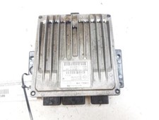 8200331477 centralina ecu usato  Torre del Greco