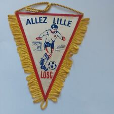 Petit fanion pennant d'occasion  Neuves-Maisons
