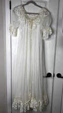 Vtg rovel peignoir d'occasion  Expédié en Belgium