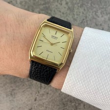 Rare robe montre d'occasion  Expédié en France