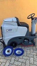 Lavapavimenti nilfisk 751 usato  Vimodrone