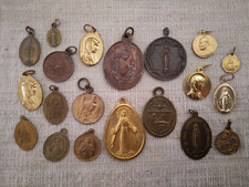 Lot anciennes médailles d'occasion Lot anciennes médailles d'occasion  Marennes