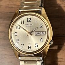 Relógio masculino Seiko com janela espanhola dia/data década de 1970 17 joias ouro automático comprar usado  Enviando para Brazil