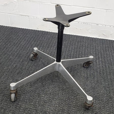 Herman miller eames for sale  Grand Rapids