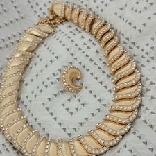 Gold tone necklace for sale  MANCHESTER
