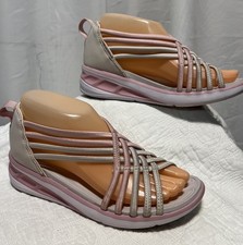 dress 7 shoes woman 5 for sale dress 7 shoes woman 5 for sale Lancaster