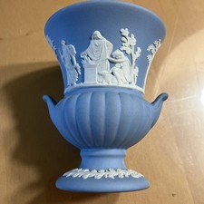 Vase wedgwood blau gebraucht kaufen  Groß-Gerau
