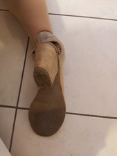 Scarpe con tacco usato  Lucca