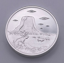 UFOs Over Devils Tower alto relevo 2 oz .999 prata arte redonda Intaglio, usado comprar usado  Enviando para Brazil