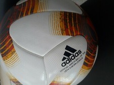Pallone adidas ufficiale usato  Milano