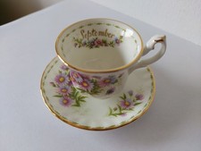 Royal albert flower usato  Roma