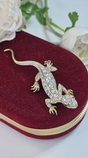 Vintage gold tone for sale Vintage gold tone for sale  WAKEFIELD